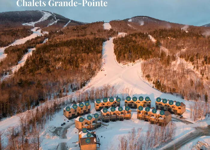 Chalets Grande-Pointe Au Massif De Charlevoix -Velos - Rando -Ski-In Ski-Out